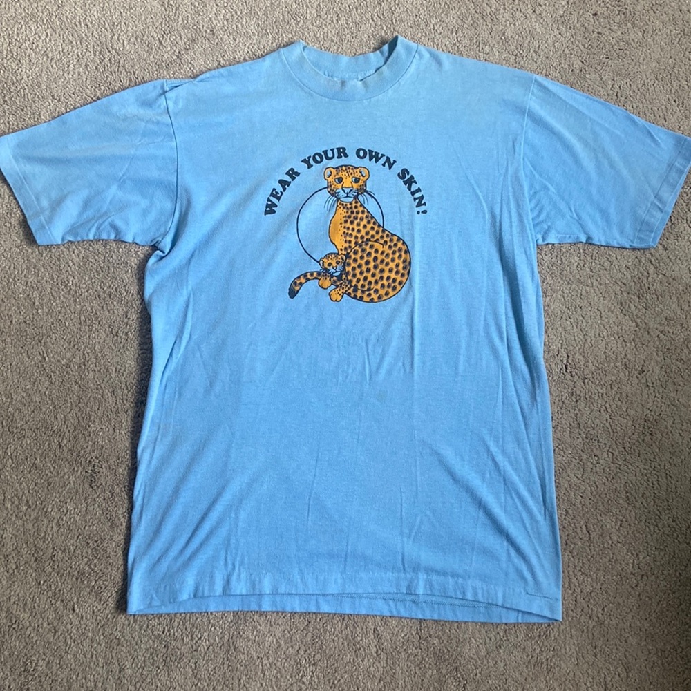 Vintage Colorado Humane Society tshirt